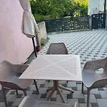 Nur With Garden Apartman