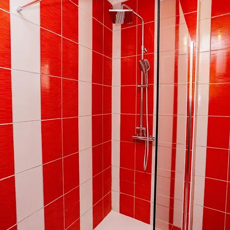 Nur With Garden 아파트 *