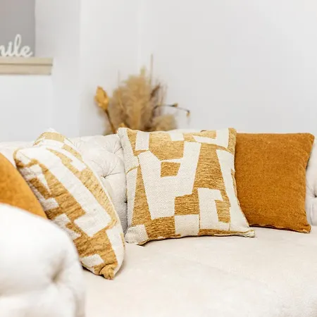 Apartament Nur With Garden