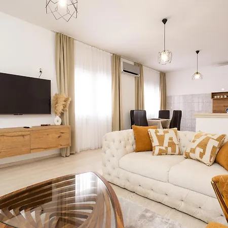 아파트 Nur With Garden *